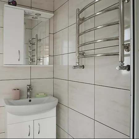 уляна Apartment